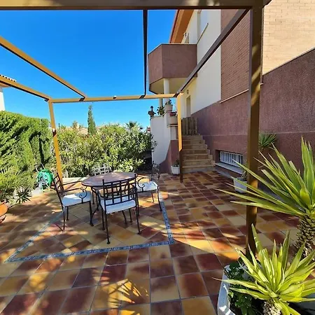 Casa Con Piscina Privada De Agua Salada La Guardia de Jaen